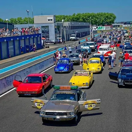 Vegetal Jungle 住宿加早餐酒店 Blaye-Les-Mines